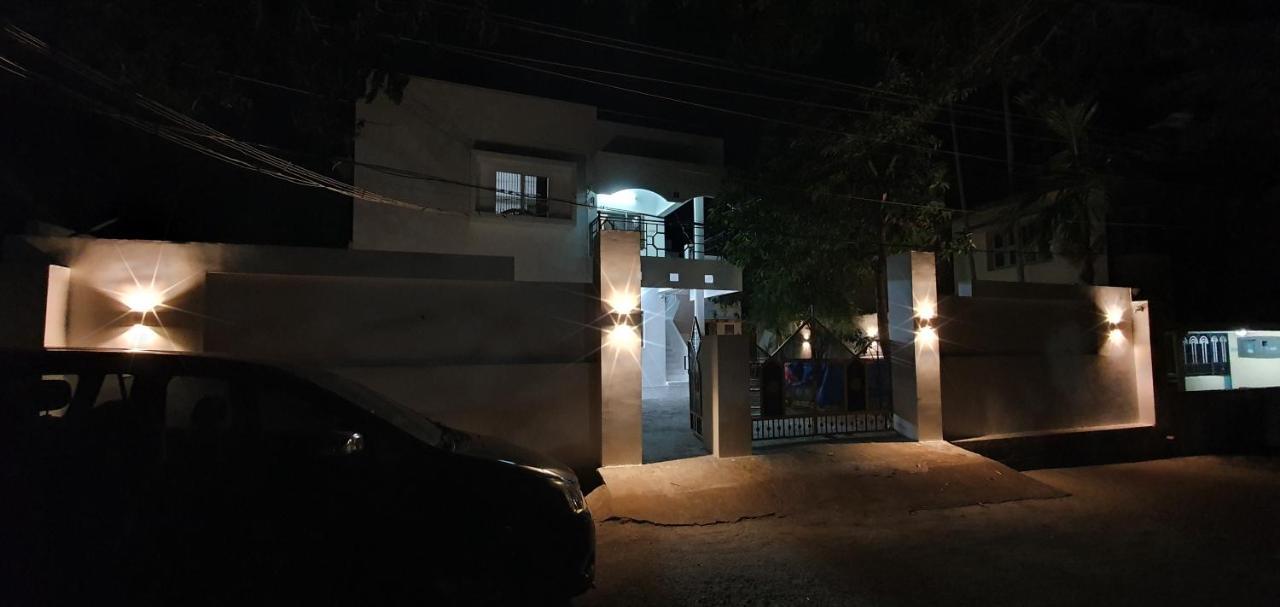 Ferienwohnung Oonjal Veedu Kuttālam Exterior foto