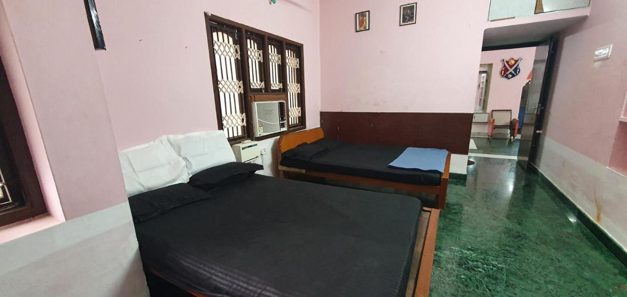 Ferienwohnung Oonjal Veedu Kuttālam Exterior foto