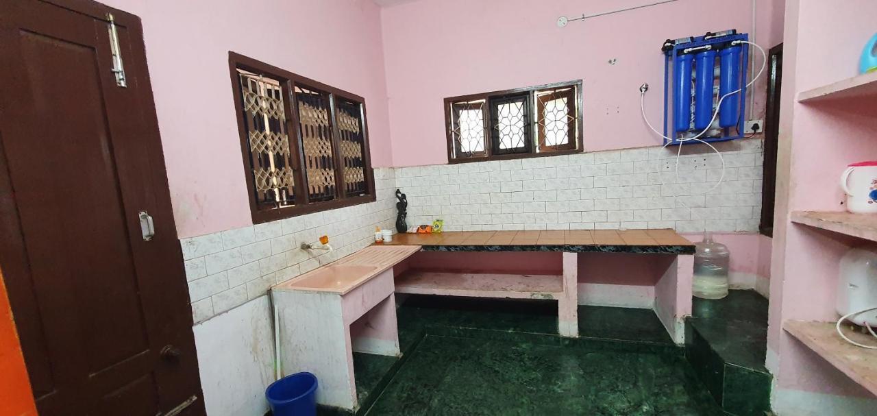 Ferienwohnung Oonjal Veedu Kuttālam Exterior foto